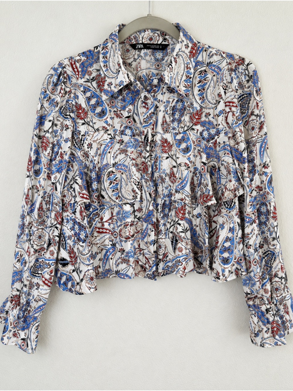 Zara White Paisley Button-Up Blouse with Blue & Red Print